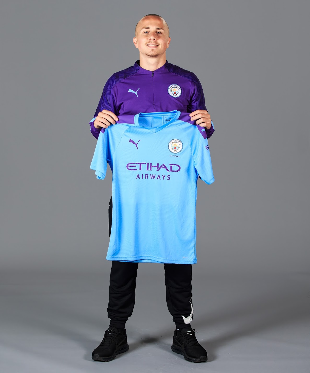 爱游戏体育-包含集结日埃因霍温调整名单以备足总杯，完成体检环节打磨，底气十足，赛程密集仍需轮换的词条-爱游戏体育